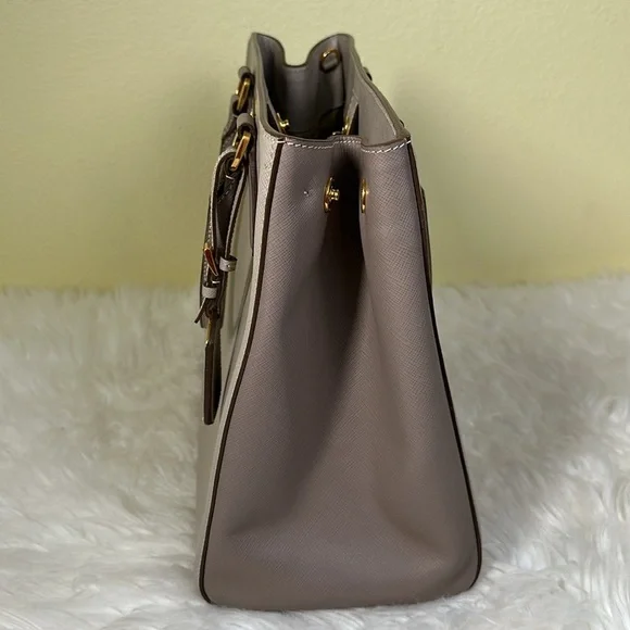 💯Authentic PRADA Saffiano Leather Medium Top Handle Tote Bag🍀 - Picture 8 of 17